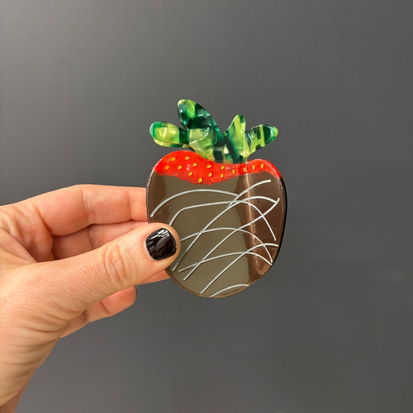 Velvet Claws Chocolate Covered Strawberry Hair Clip | Claw Clip in Velvet Travel Bag