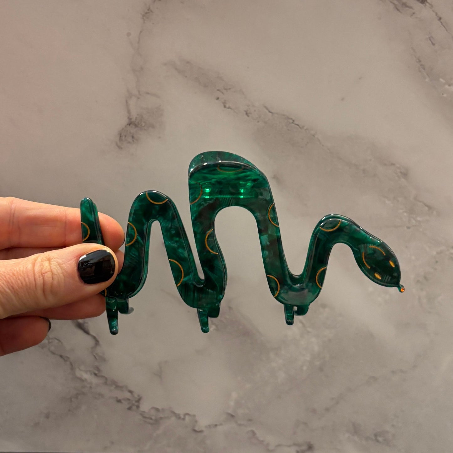 Velvet Claws Cleopatra Green Snake Hair Claw