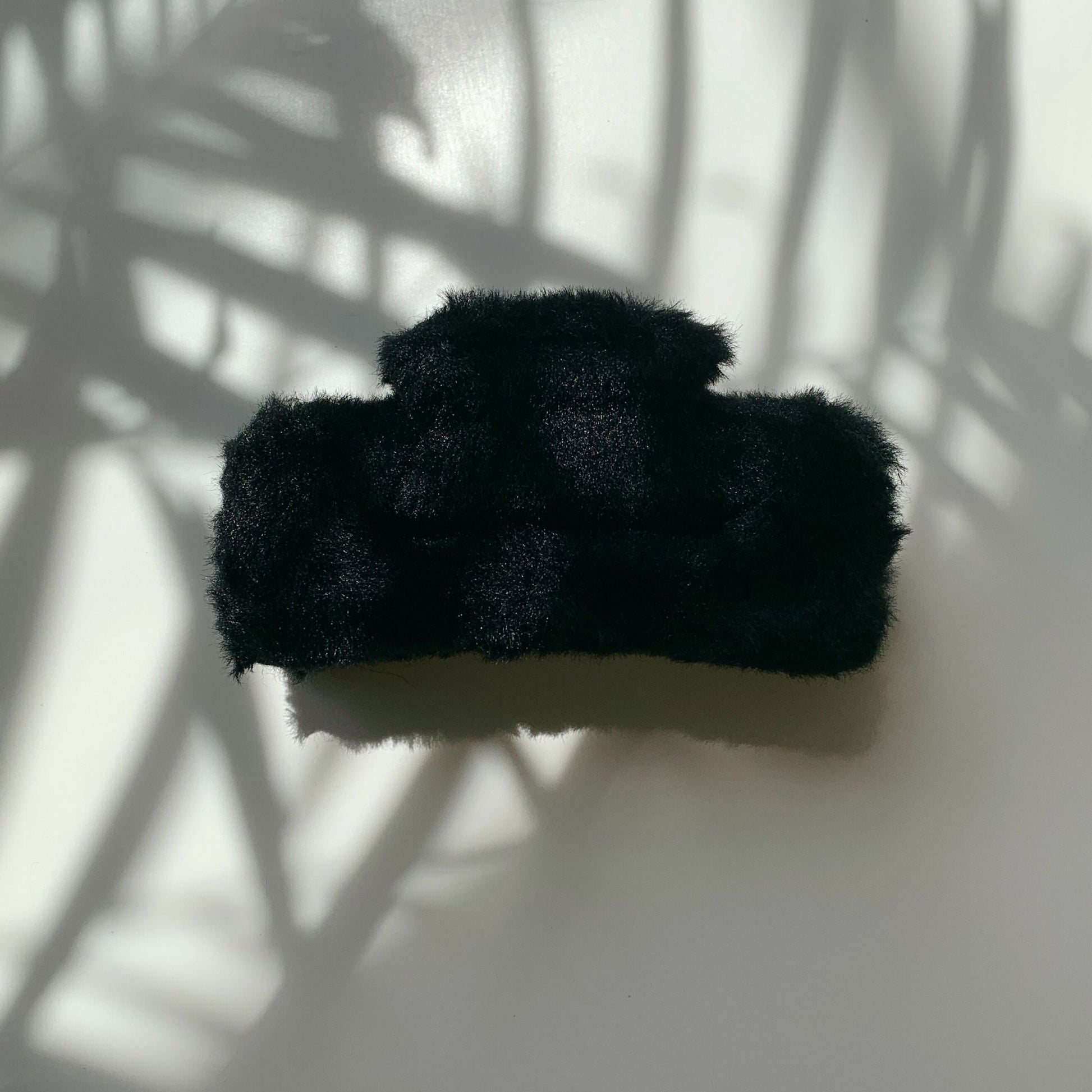 Velvet Claws Hair Clip | Rectangle Plush in Faux Fur Black | Claw Clip in Velvet Travel Bag