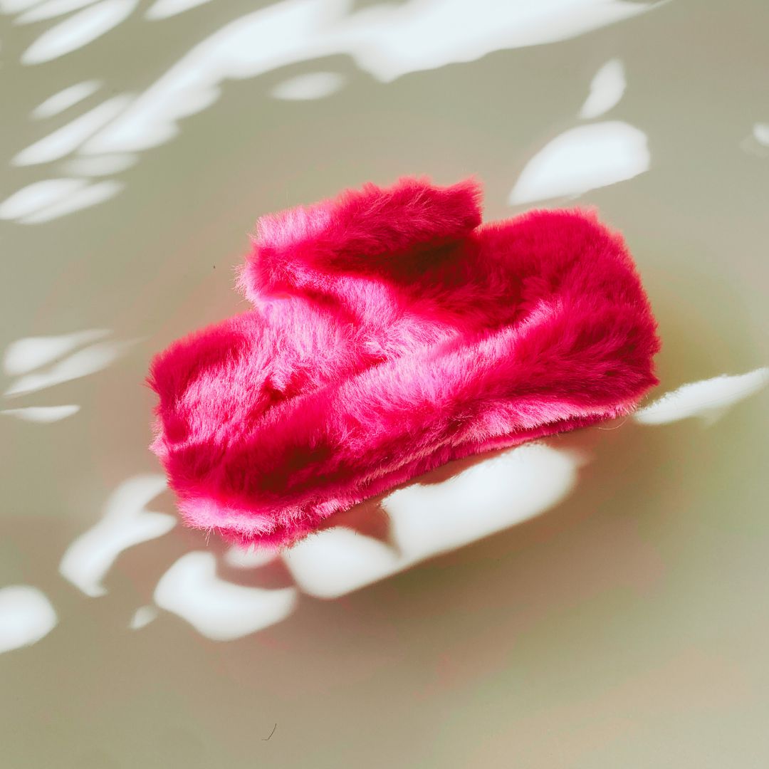 Velvet Claws Hair Clip | Rectangle Plush in Faux Fur Fuchsia | Claw Clip in Velvet Travel Bag