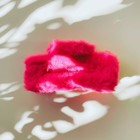 Velvet Claws Hair Clip | Rectangle Plush in Faux Fur Fuchsia | Claw Clip in Velvet Travel Bag