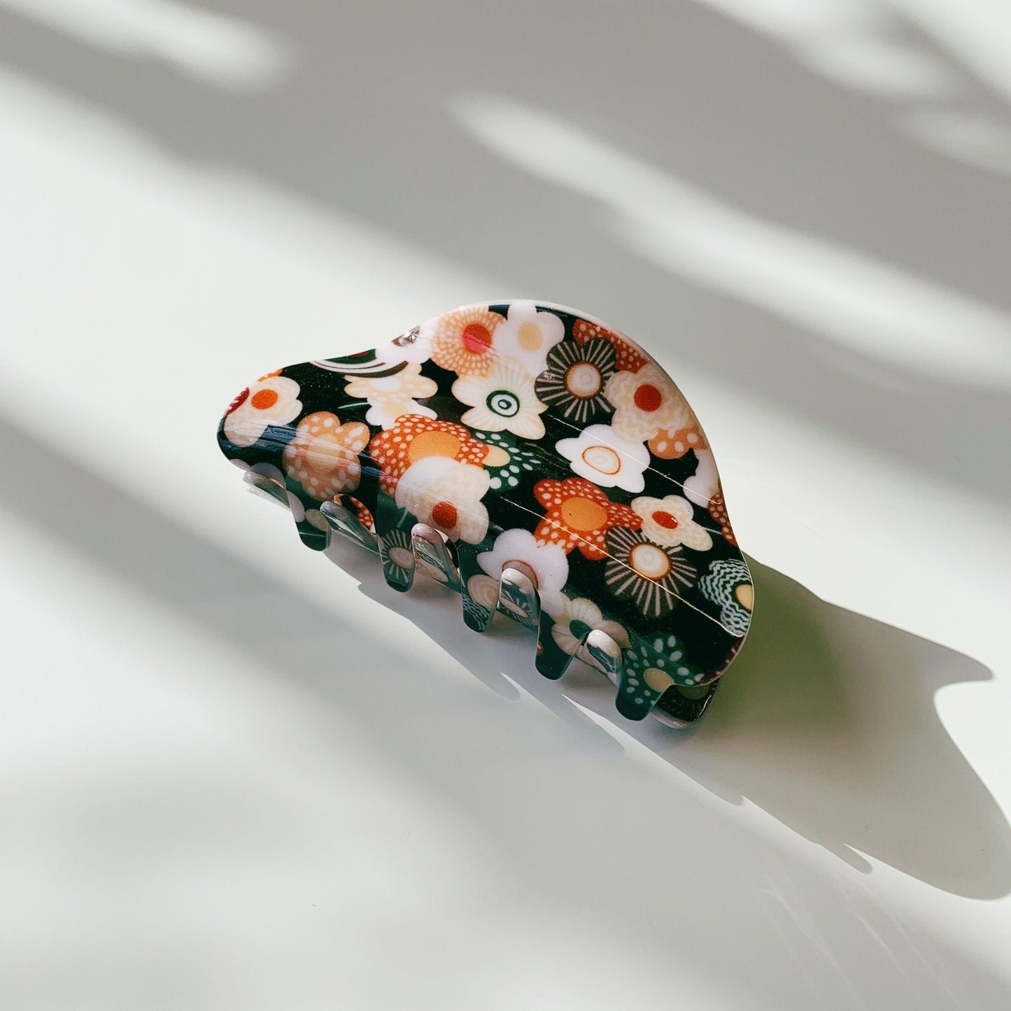 Velvet Claws Hair Clip | The Frenchie in Japanese Floral | Claw Clip in Velvet Travel Bag
