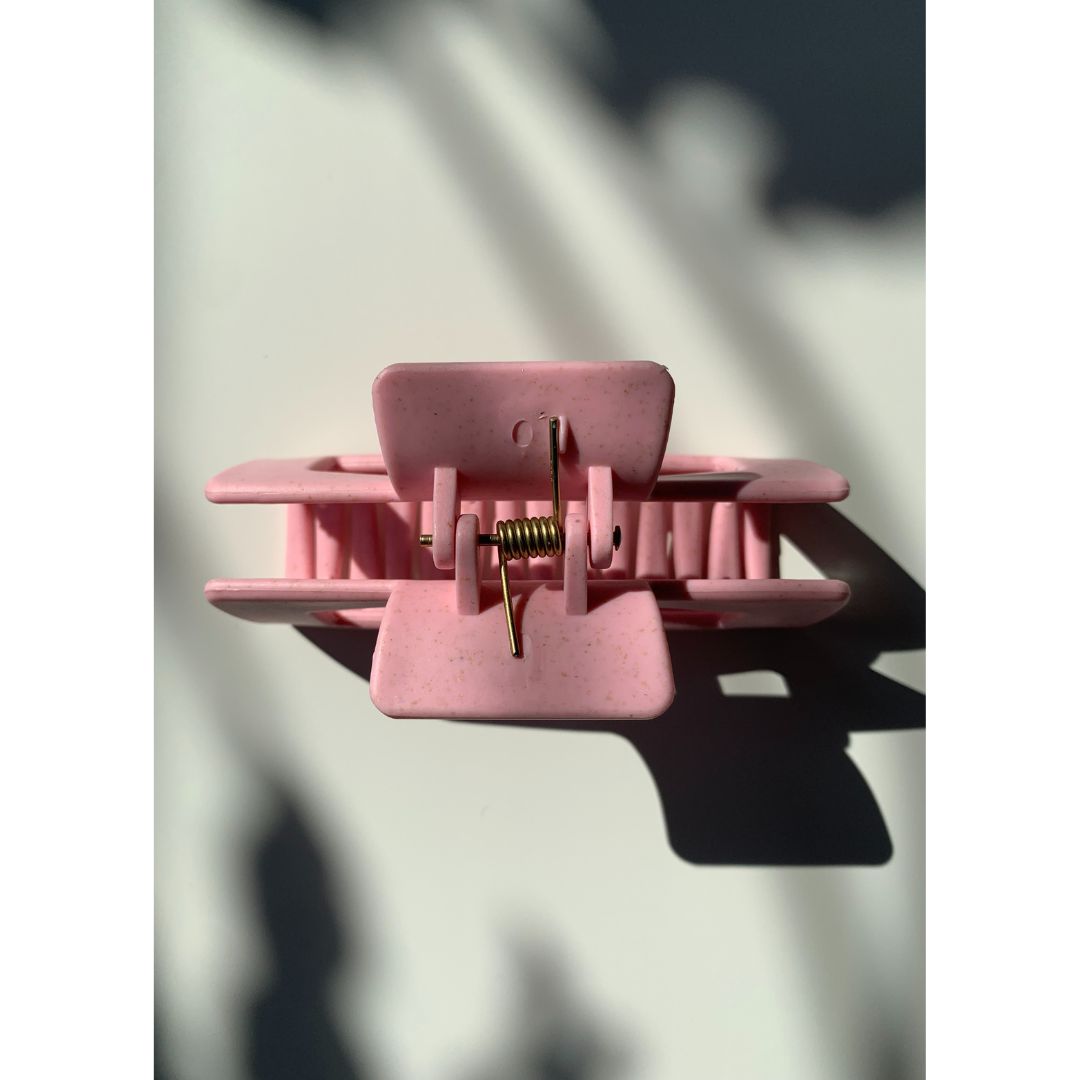 Velvet Claws Hair Clip | The Jada in Candy Pink Speckle | Claw Clip in Velvet Travel Bag
