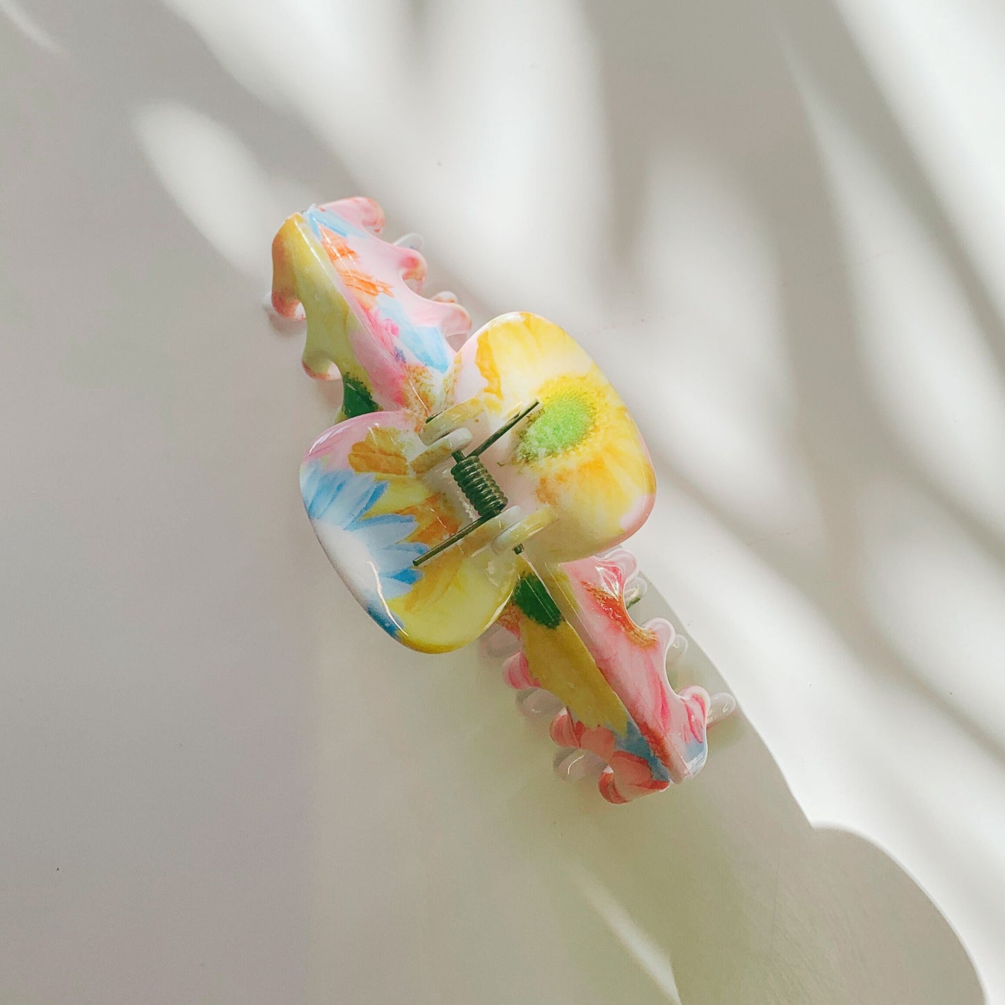 Velvet Claws Hair Clip | The Lobster in Primavera Floral on White | Claw Clip in Velvet Travel Bag