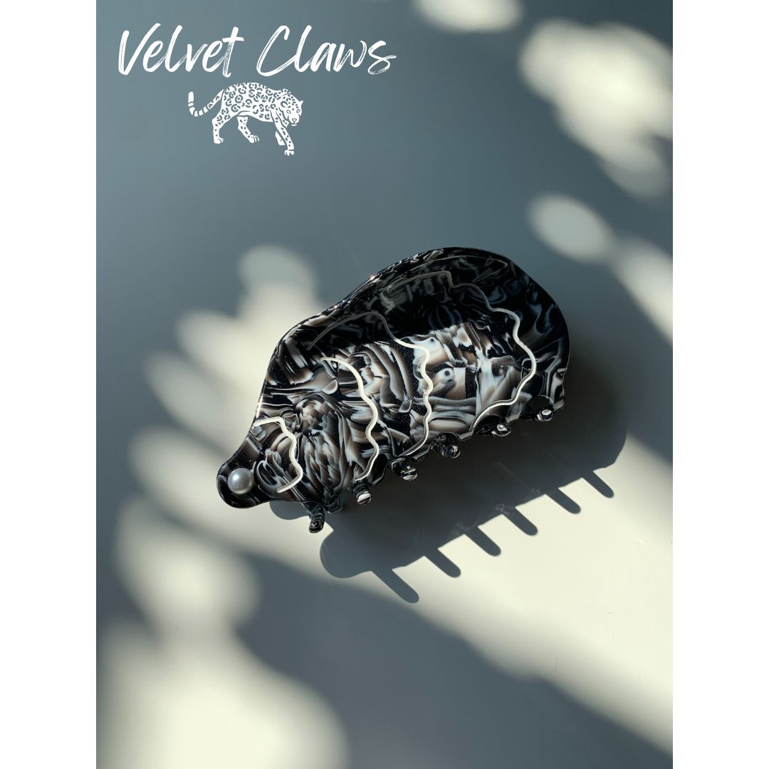 Velvet Claws Hair Clip | The Mermaid in Mussel Shell | Claw Clip in Velvet Travel Bag