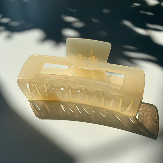 Velvet Claws Hair Clip | The Tilda (Multiple Colors) | Claw Clip in Velvet Travel Bag