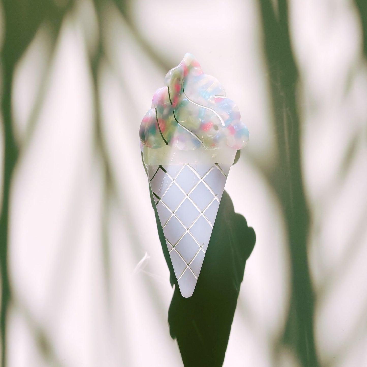 Velvet Claws Ice Cream Cone in Frosty Blue Hair Claw | Claw Clip in Velvet Travel Bag