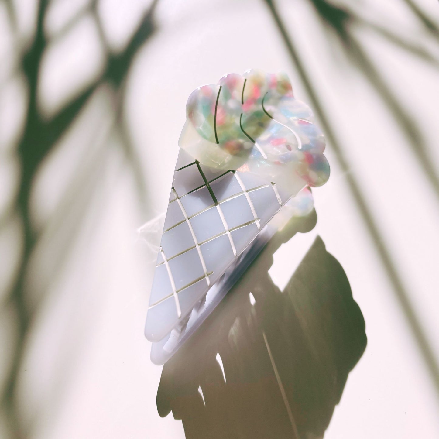 Velvet Claws Ice Cream Cone in Frosty Blue Hair Claw | Claw Clip in Velvet Travel Bag