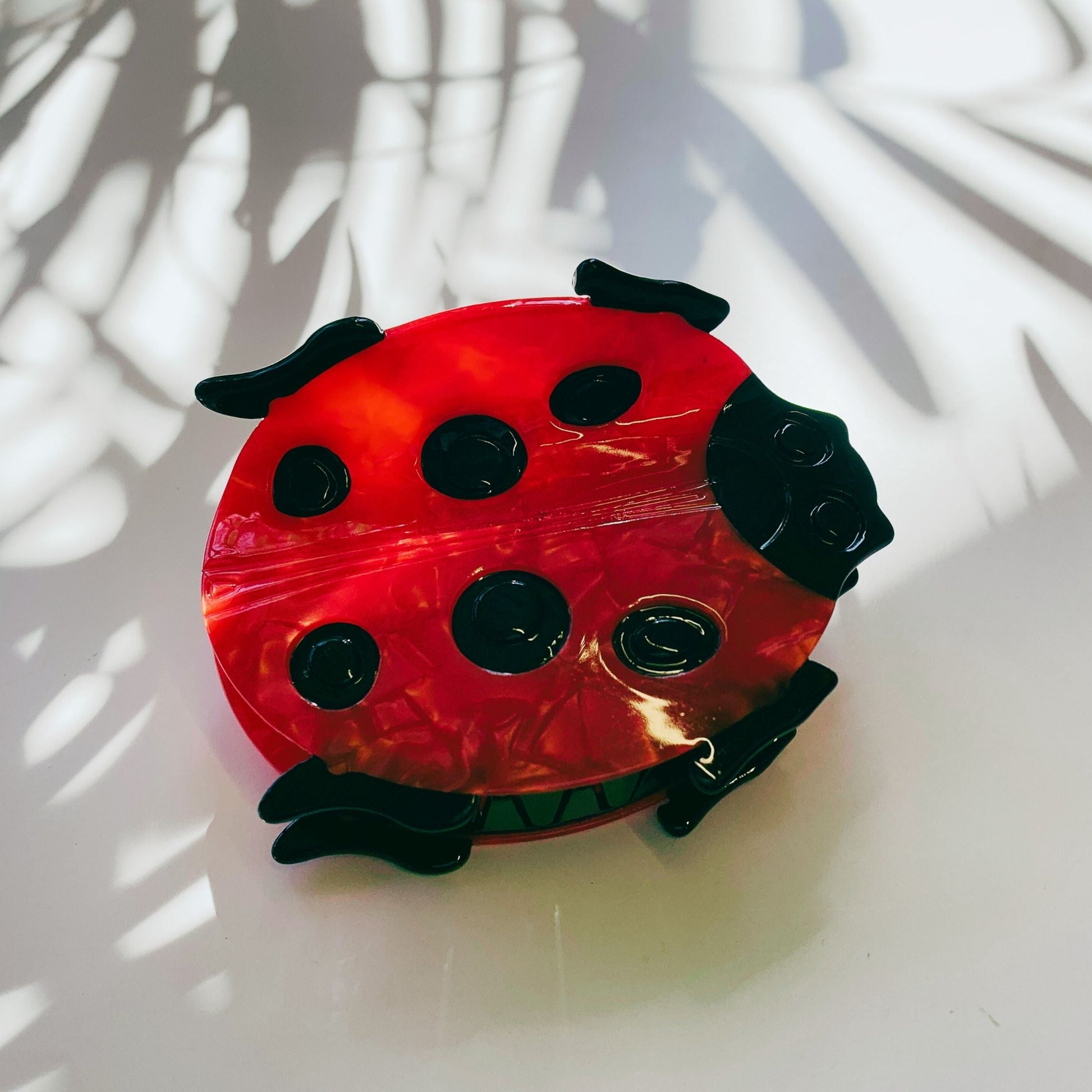 Velvet Claws Ladybug Hair Claw | Claw Clip in Velvet Travel Bag