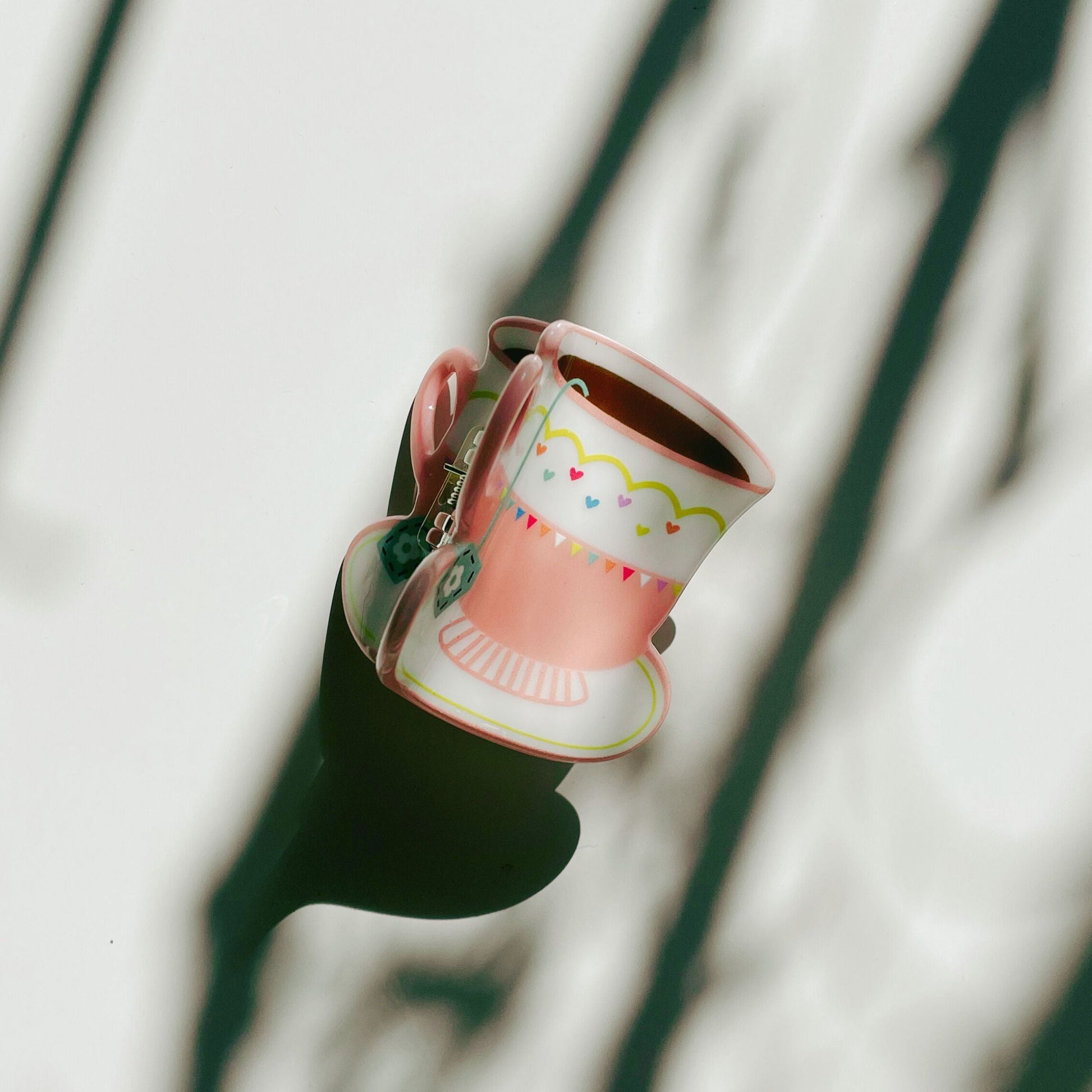 Velvet Claws Pink Tea Cup with Heart Hair Claw | Claw Clip