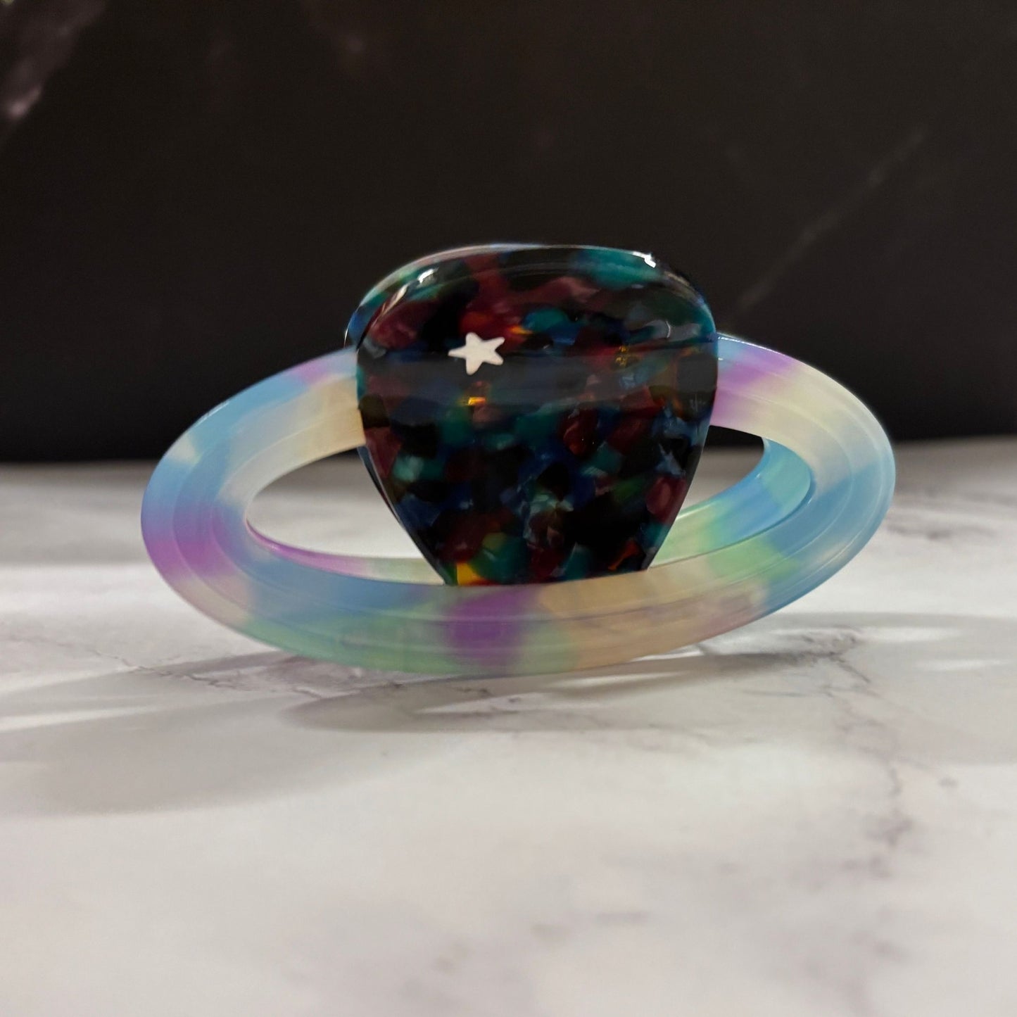 Velvet Claws Pretty Planet Hair Claw | Claw Clip in Velvet Travel Bag