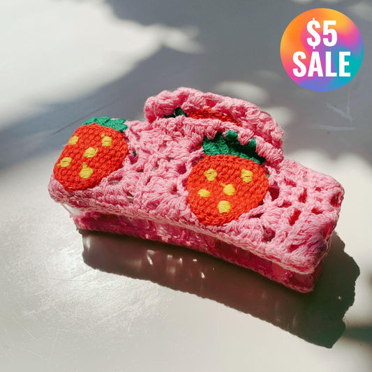 Velvet Claws Strawberry Granny Square Hair Claw | Claw Clip in Velvet Travel Bag