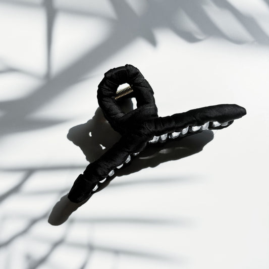 Velvet Claws Ultra Profesh Satin Wrapped Thin Hair Claw in Black