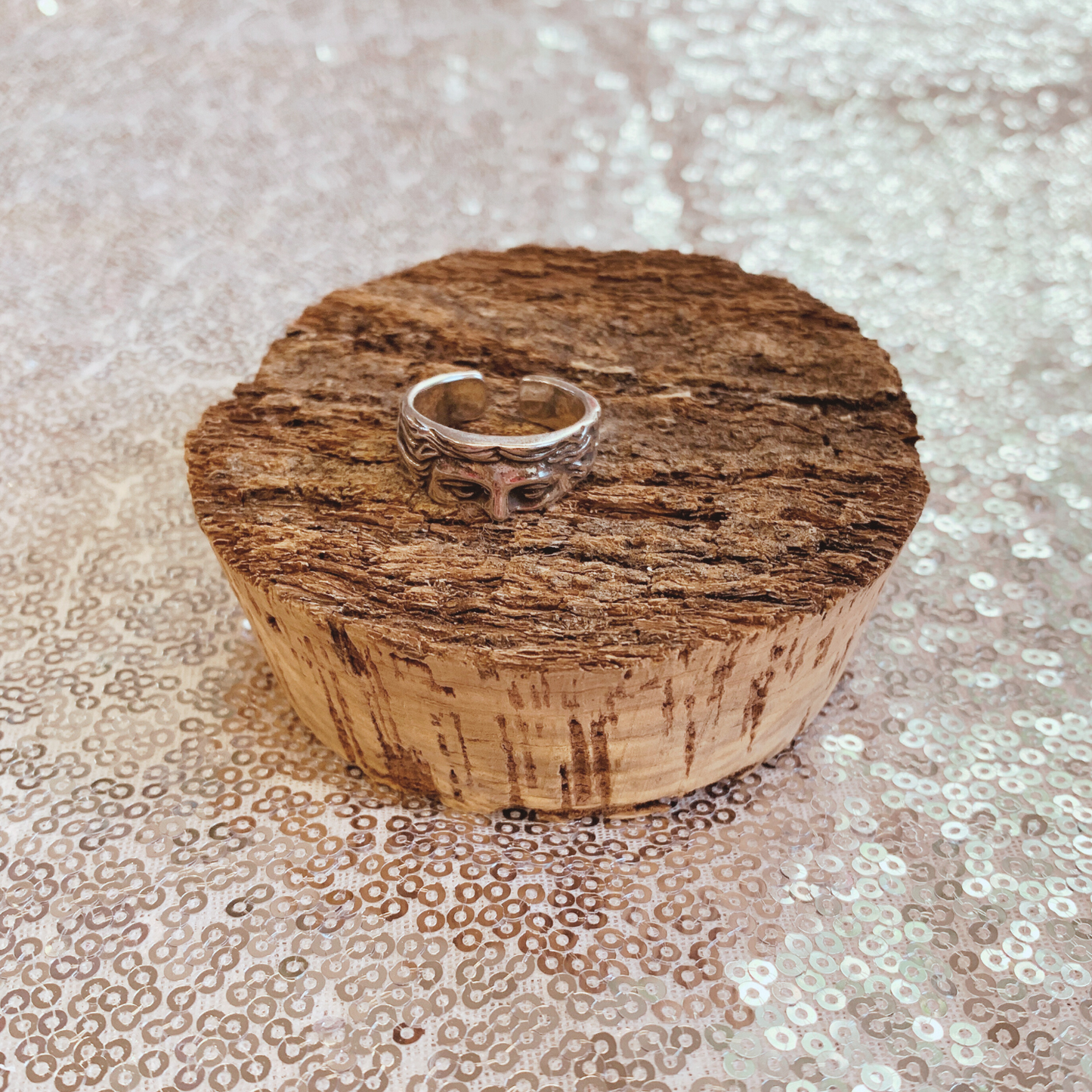 Venus De Milo Statue Adjustable Ring in Silver