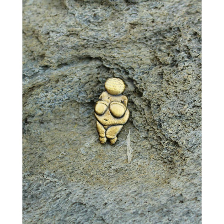 Venus of Willendorf Pin Brooch | Female Figure 3D Relief Pin | 1.25" x 0.6"