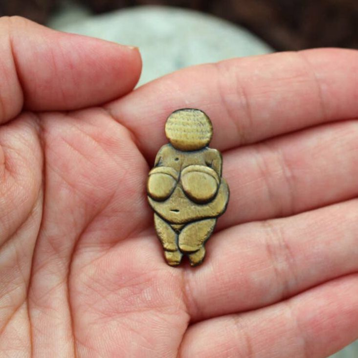 Venus of Willendorf Pin Brooch | Female Figure 3D Relief Pin | 1.25" x 0.6"