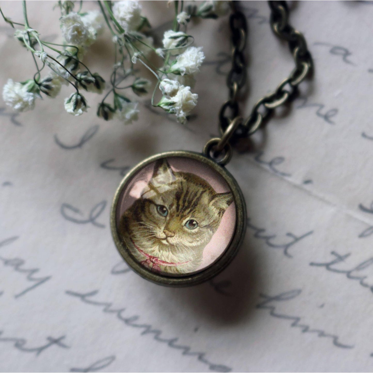 Victorian Tabby Cat Simple Reversible Pendant Necklace-Divine Iguana-The Bullish Store