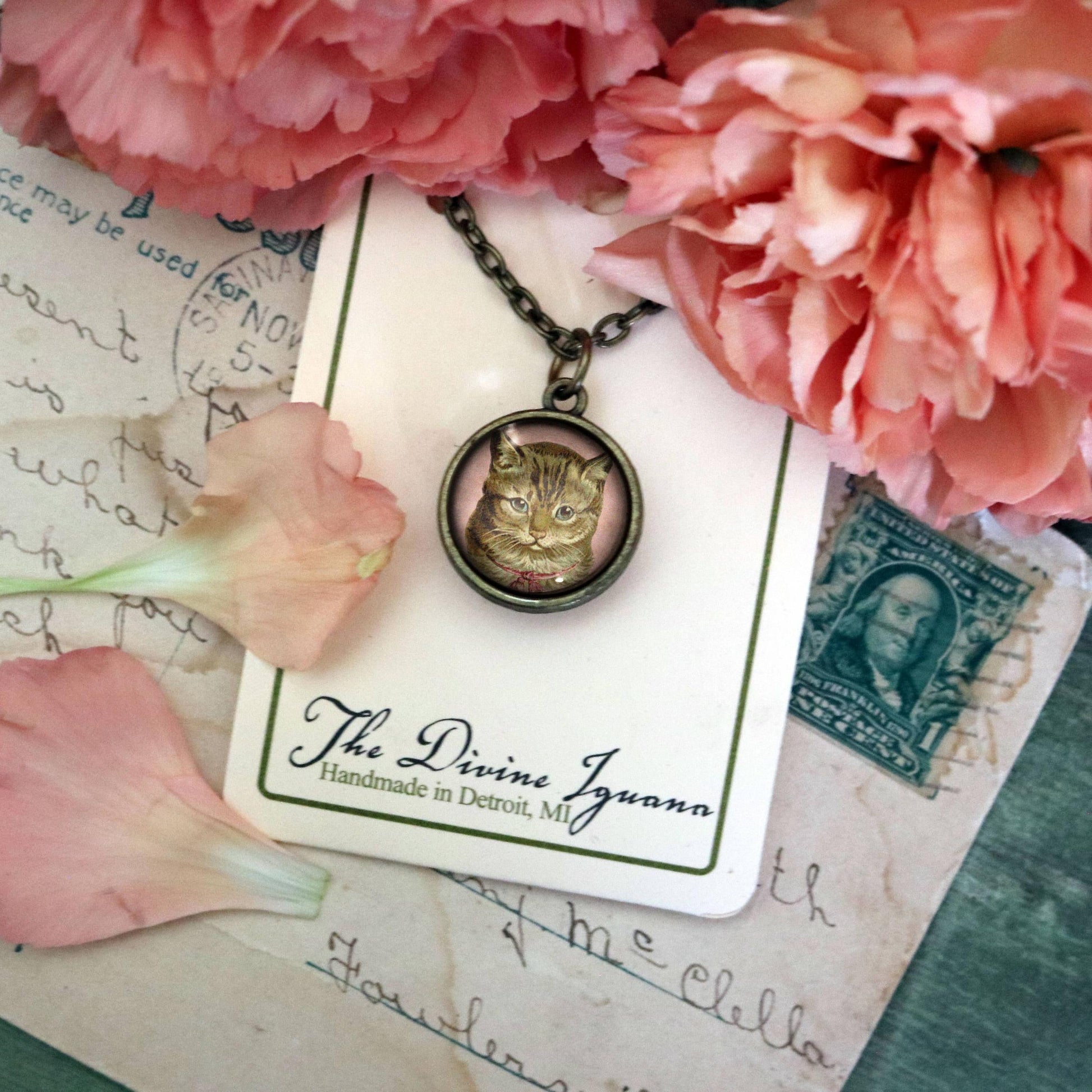 Victorian Tabby Cat Simple Reversible Pendant Necklace-Divine Iguana-The Bullish Store