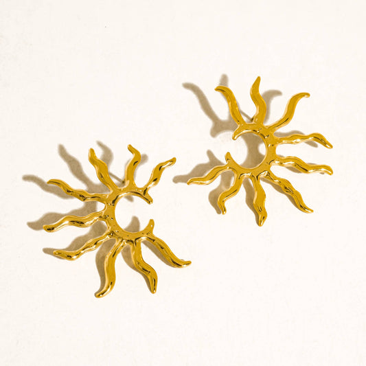 Vionne 18K Gold Non-Tarnish Sunburst Statement Earrings-Flânerie by MAIQ-The Bullish Store