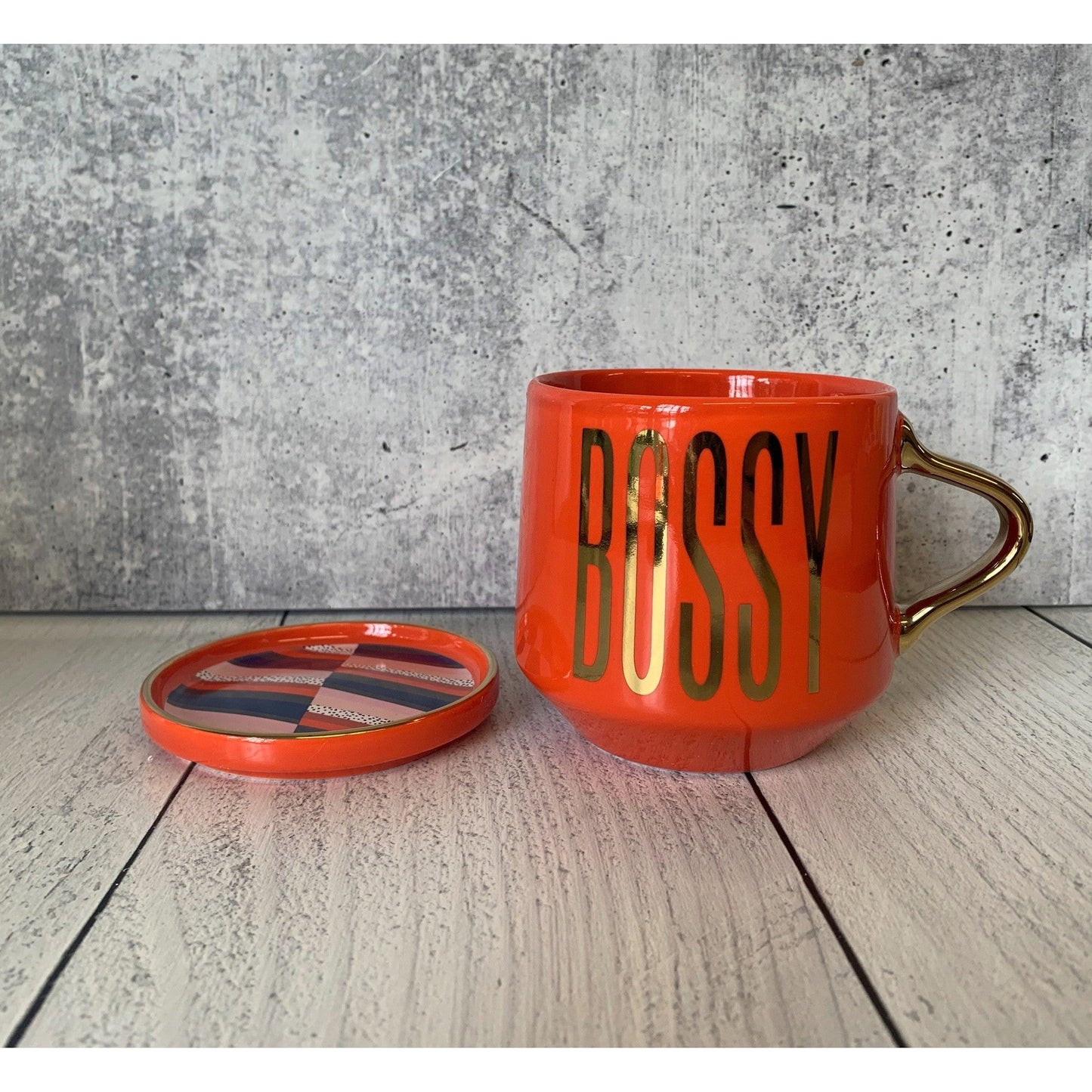Bossy Mug & Coaster Lid in Red and Gold