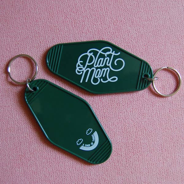 Plant Mom Motel Style Keychain in Green
