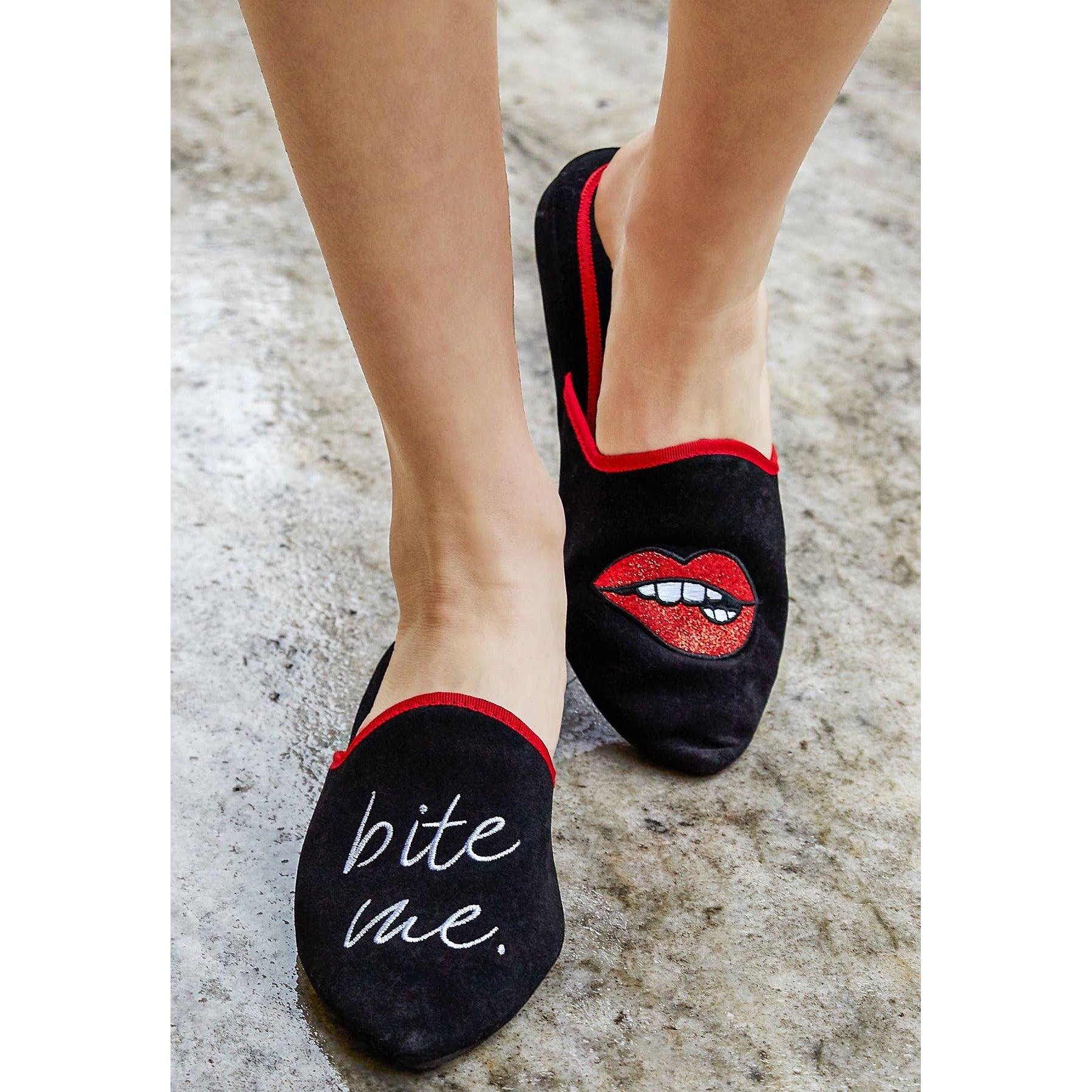 [SIZE SMALL ONLY REMAINING] Bite Me Embroidered Lounge Slippers in Black and Red with Lips Design | House Shoes | Sexy Lady Slip-On Indoor Slides