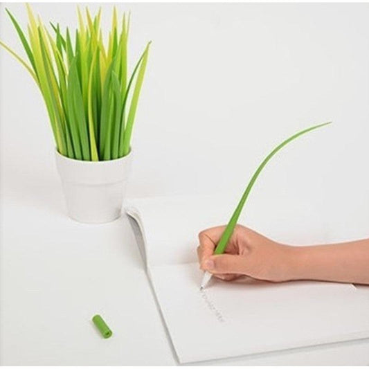 The Grass is Greener Pen Set
